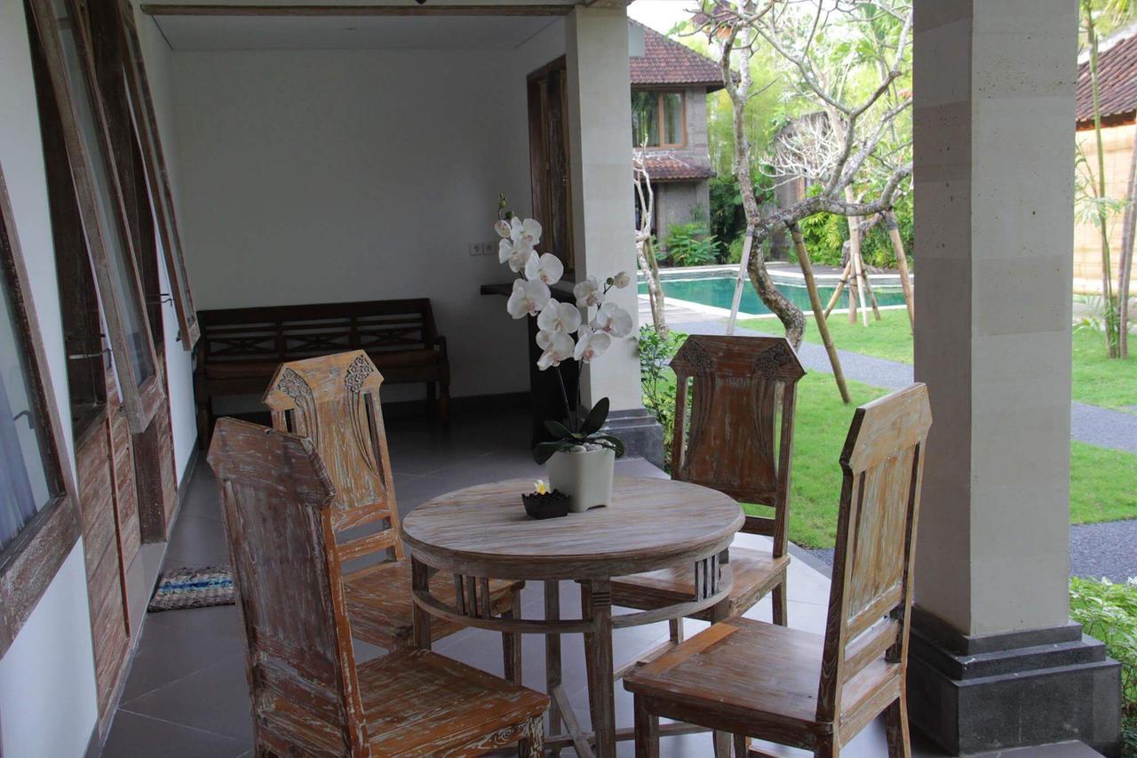 Pondok Alit Resort Seminyak  Exterior photo