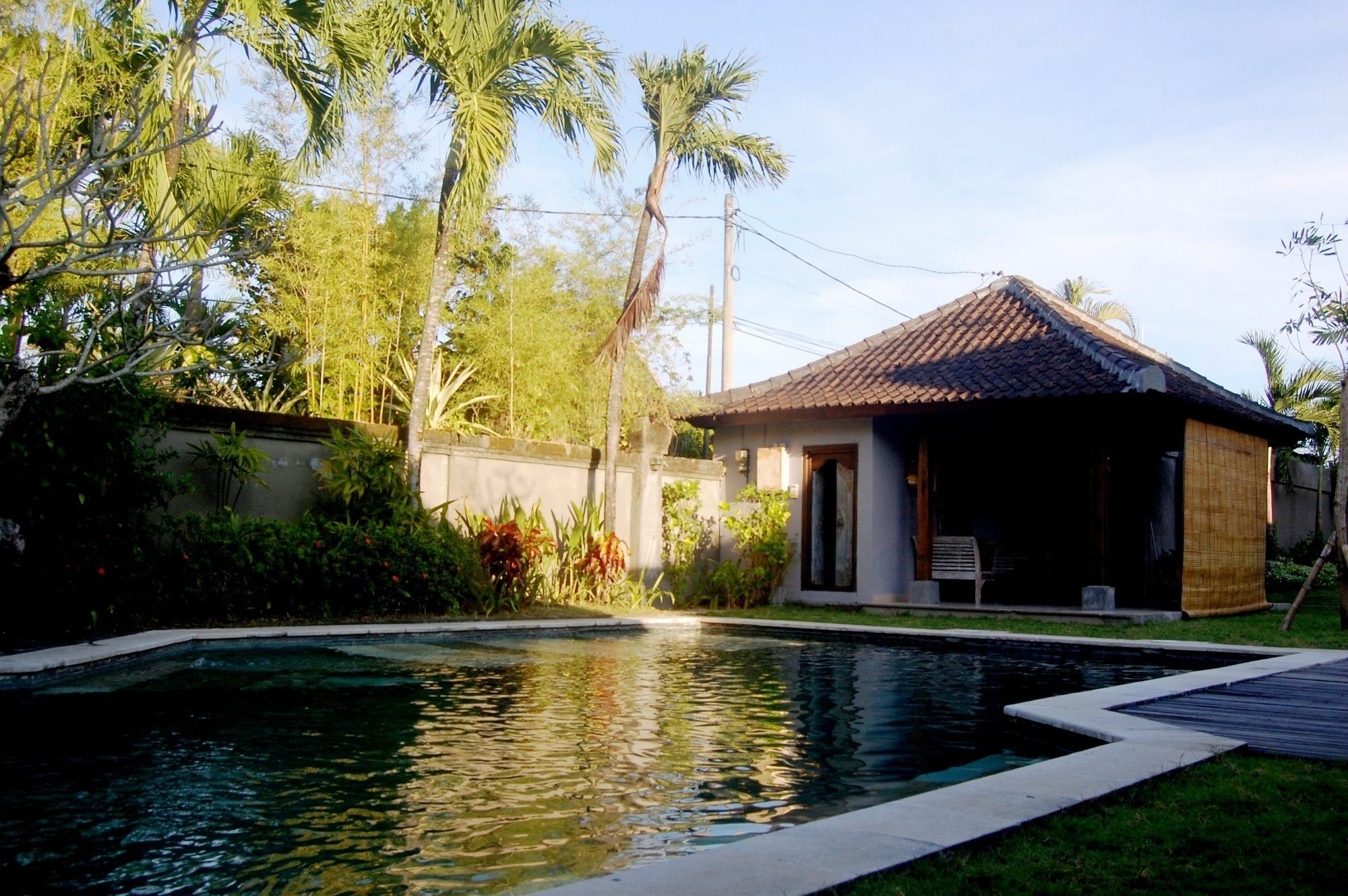 Pondok Alit Resort Seminyak  Exterior photo